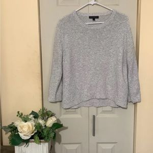Banana Republic grey knit sweater/ Size medium